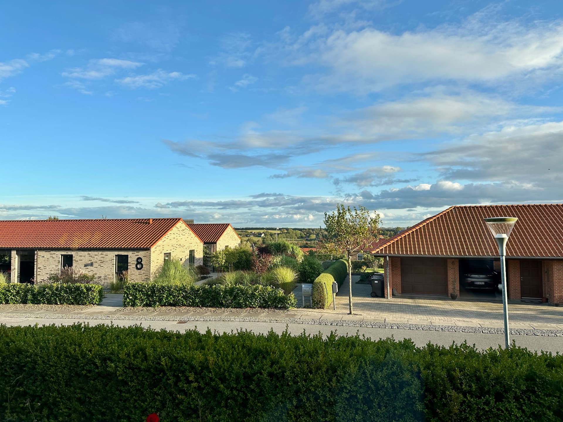 Udsigten over Egebjerg og det åbne landskab fra Kastanjeparken 20